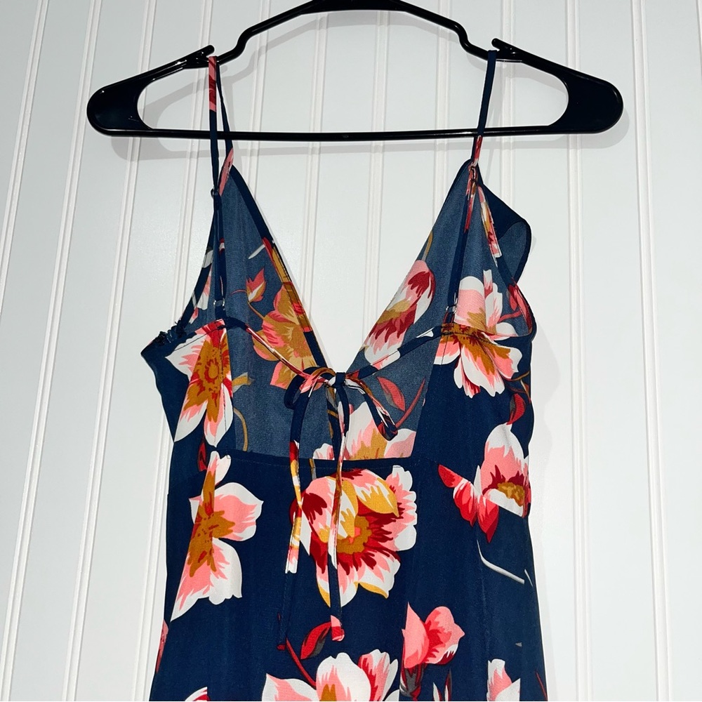 VICI capriccio satin floral ruffle navy wrap maxi dress size small - Picture 13 of 15
